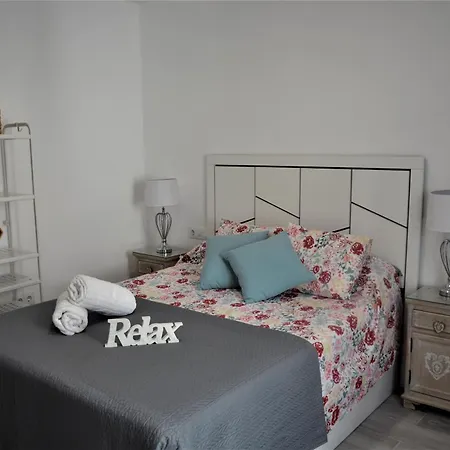 Apartamento Espectacular Piso En La Misma Plaza Del Mentidero. Cádiz